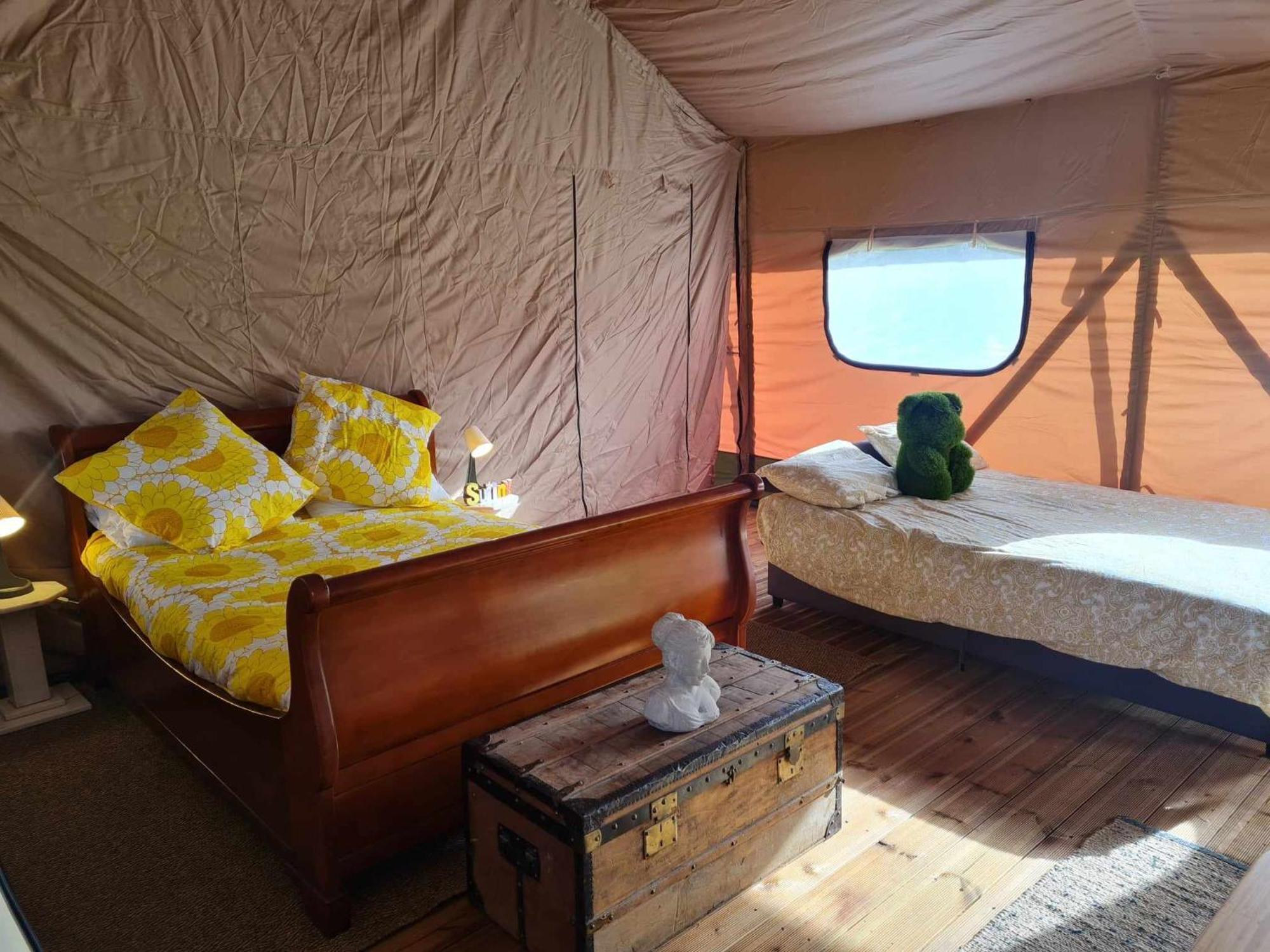 Camping De La Touche Ligueil Bagian luar foto